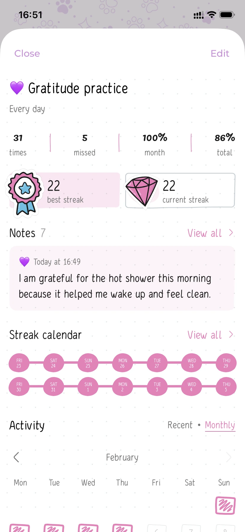 Hizo habit details screen for Gratitude practice with stats, streaks, a recent note, and a streak calendar.